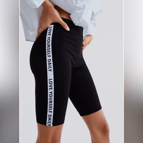 Zara Love Text Biker Shorts - Size Medium- NWT - Picture 4 of 7